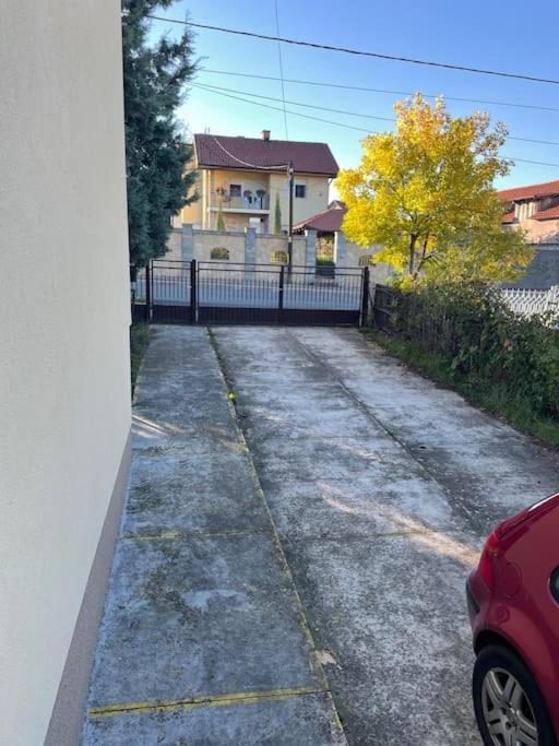 Daire With Beautiful View Of Avala Mountain 3 For 6 Guests Max Srb, De, En Belgrad